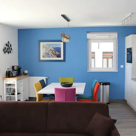 0zin1 : Les Terrasses De La Falaise, 6 Personnes Appartement *